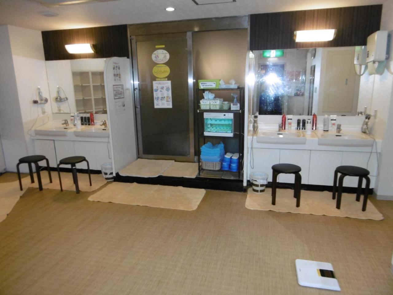 Capsule Hotel Shibuya Токио Экстерьер фото